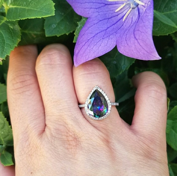 Pear Shape Rainbow Topaz White Gold Ring - Picture 2 of 5